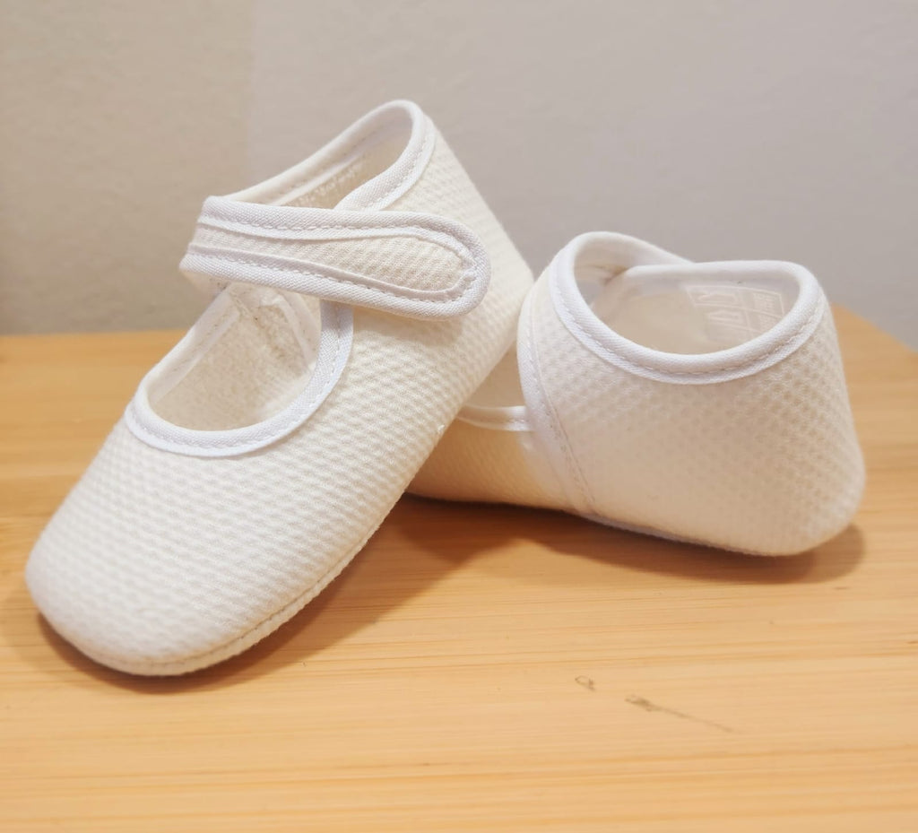 PRAM PIQUE SOFT SOLE CLOTH BABY SHOES WHITE 7143